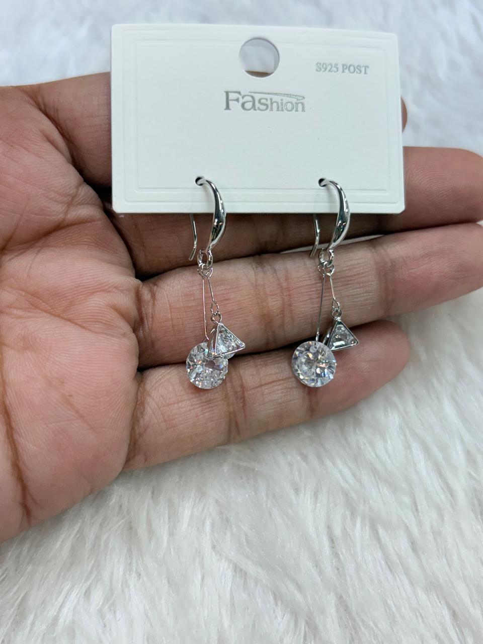 Silver fancy stone earings ,party wear earings
