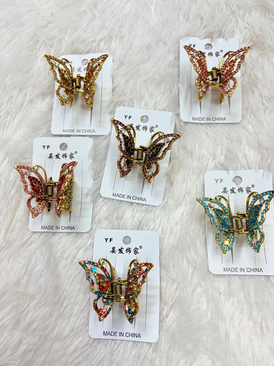 Butterfly Crystal Hair Claw Clip for Women – Stylish Rhinestone Design