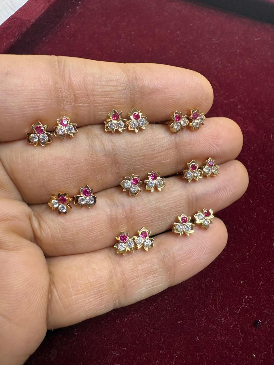 Three Stone Kids Earrings – Gold Floral Regular Wear Stud Earrings for Girls